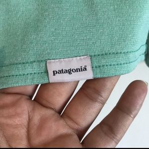 Patagonia Long sleeve Size Lrg
